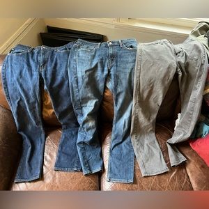 3 pairs of Levi’s 32x32 511